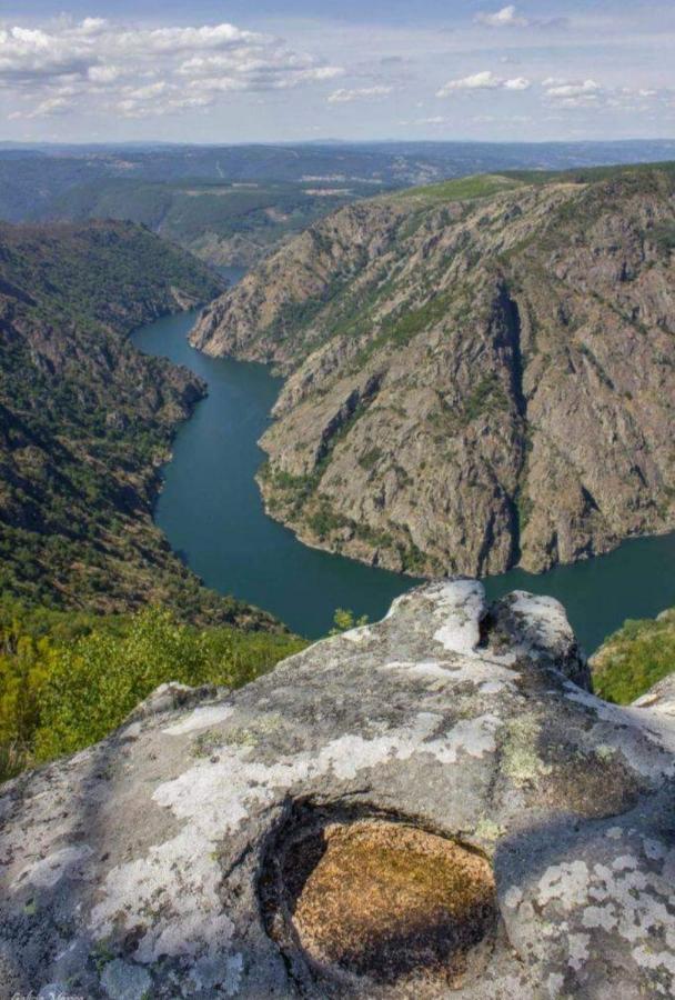 Casita Junto Al Rio En Un Entorno Natural Монфорте де Лемос Екстериор снимка