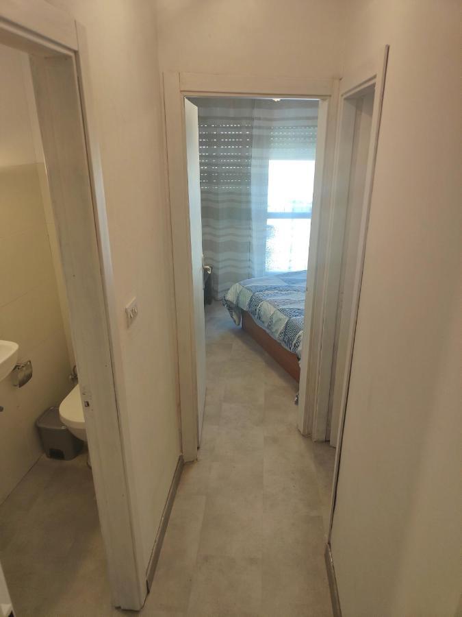 Casita Junto Al Rio En Un Entorno Natural Монфорте де Лемос Екстериор снимка